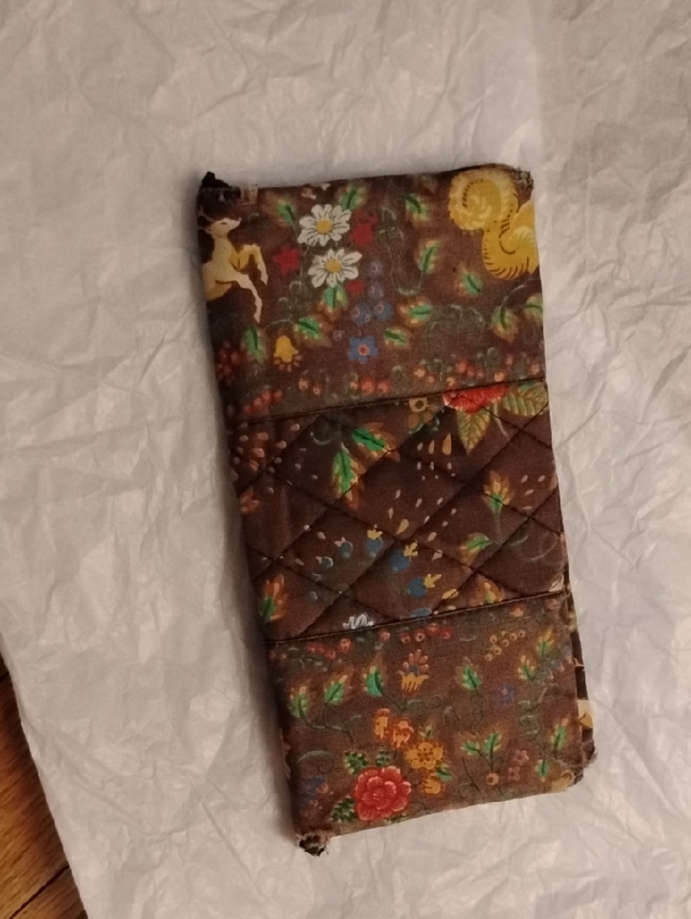 Vera Bradley Designs Checkbook Cover. Tavern On The Green Pattern. - Picture 3 of 9